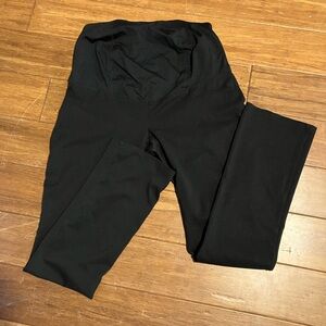 5 pieces size 8/10 & M/L black maternity pants and leggings.